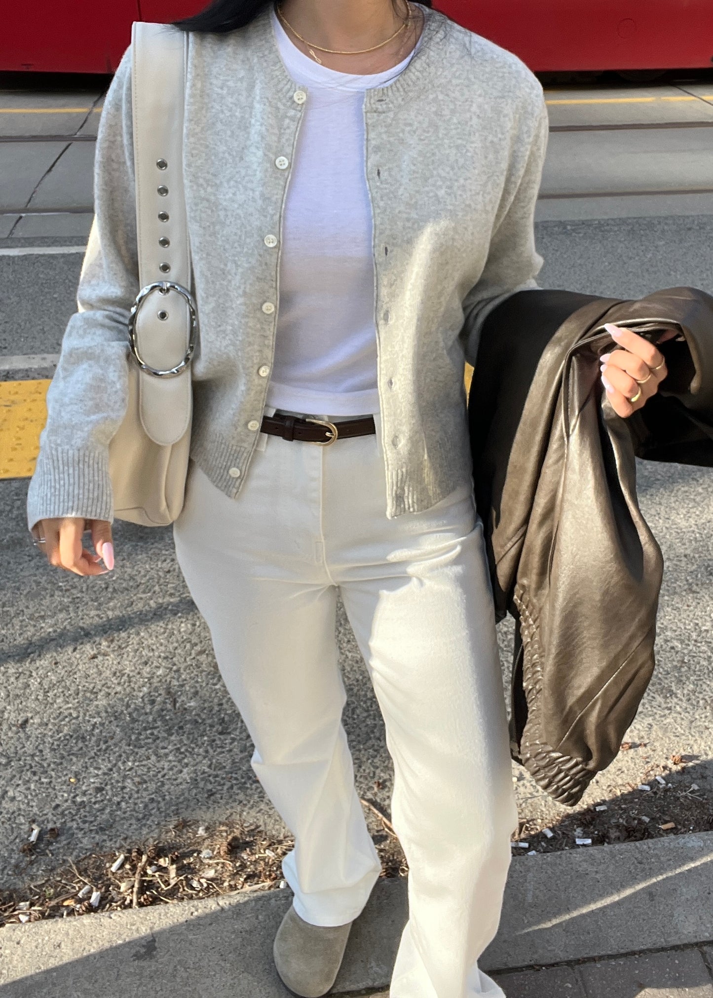 SANDY WHITE JEANS