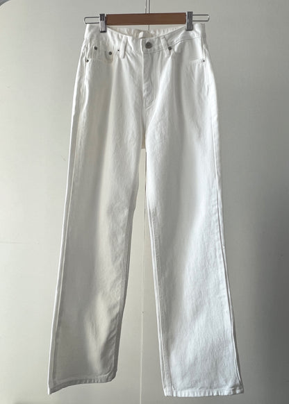 SANDY WHITE JEANS